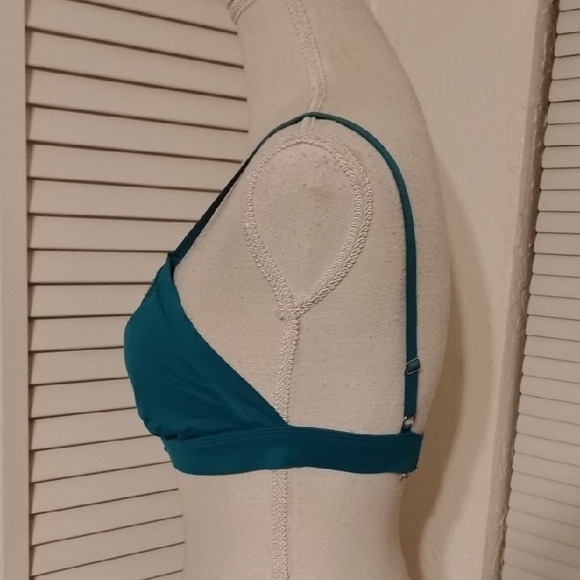 Victoria's Secret Teal Bralette with Lace Detail - Picture 3 of 5